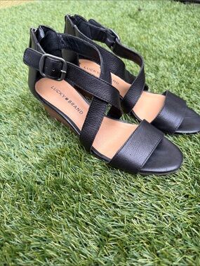 Lucky Brand Black Leather Cross-Strap Wedge Sandals Womens size 6.5